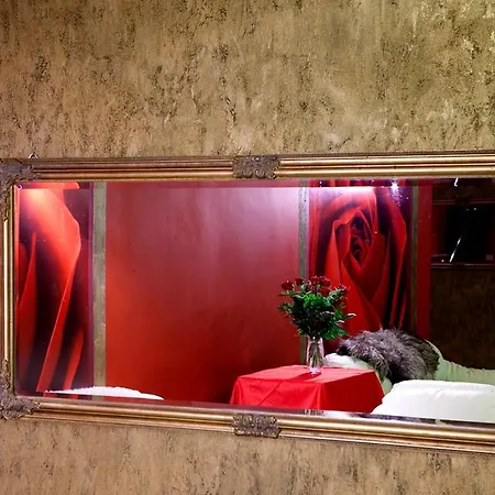Villa Red Rose Готель типу 