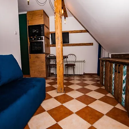 Villa Red Rose לינה וארוחת בוקר